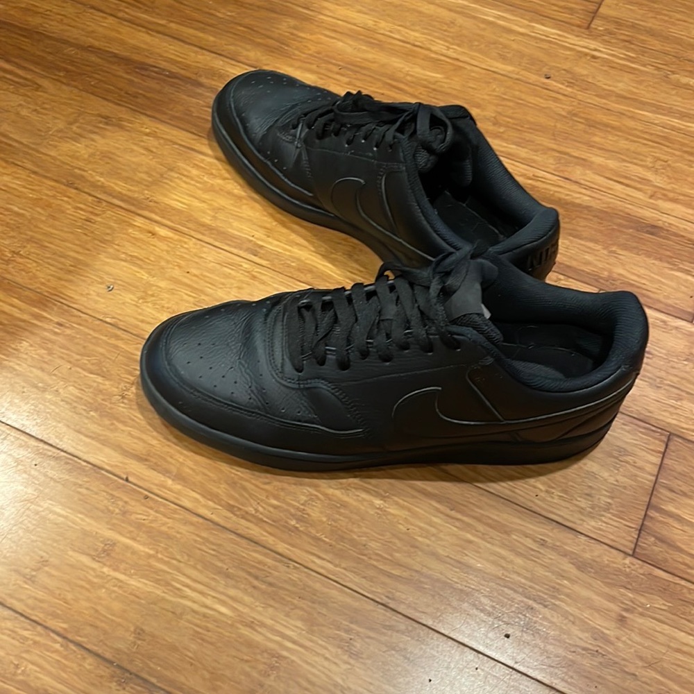 Nike court Vision all black low top